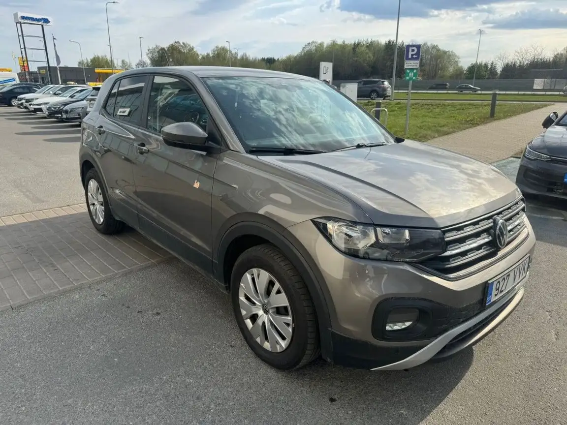 VOLKSWAGEN T-CROSS