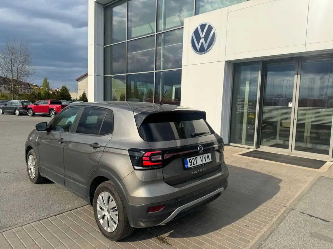 VOLKSWAGEN T-CROSS
