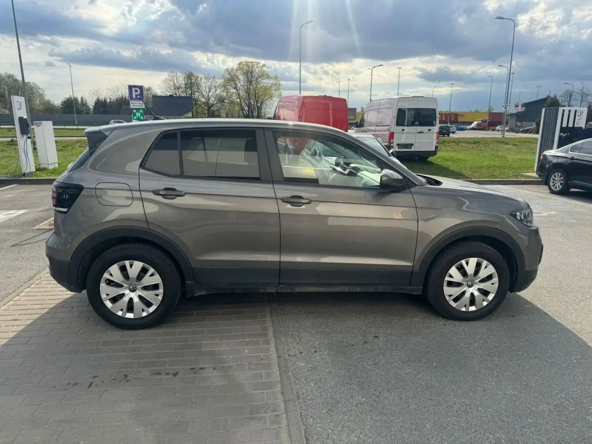 VOLKSWAGEN T-CROSS