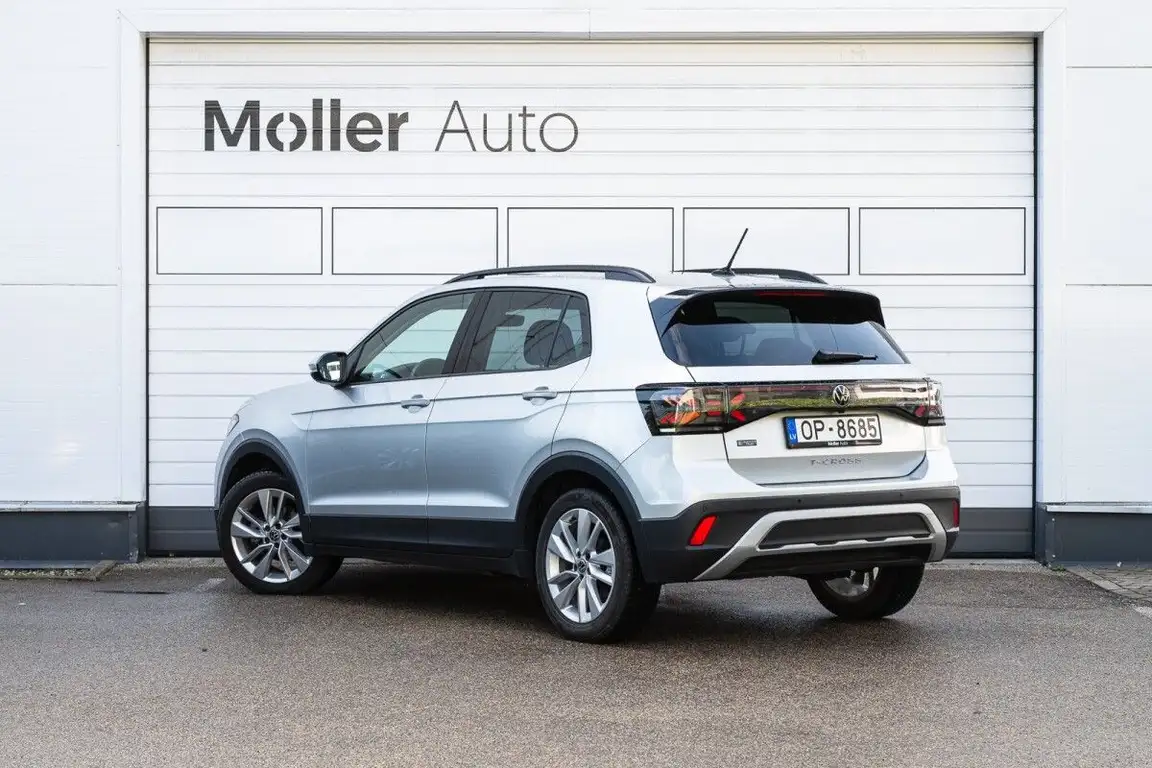 VOLKSWAGEN T-CROSS