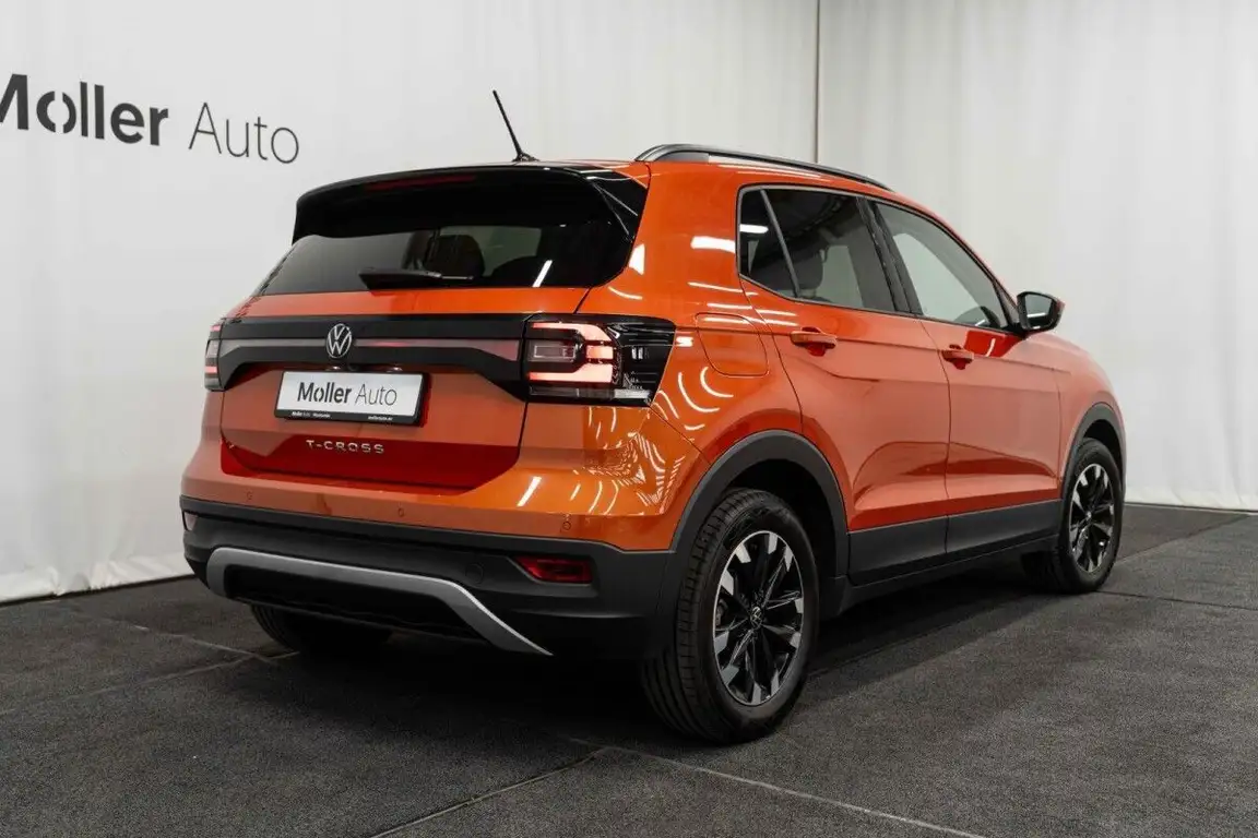 VOLKSWAGEN T-CROSS