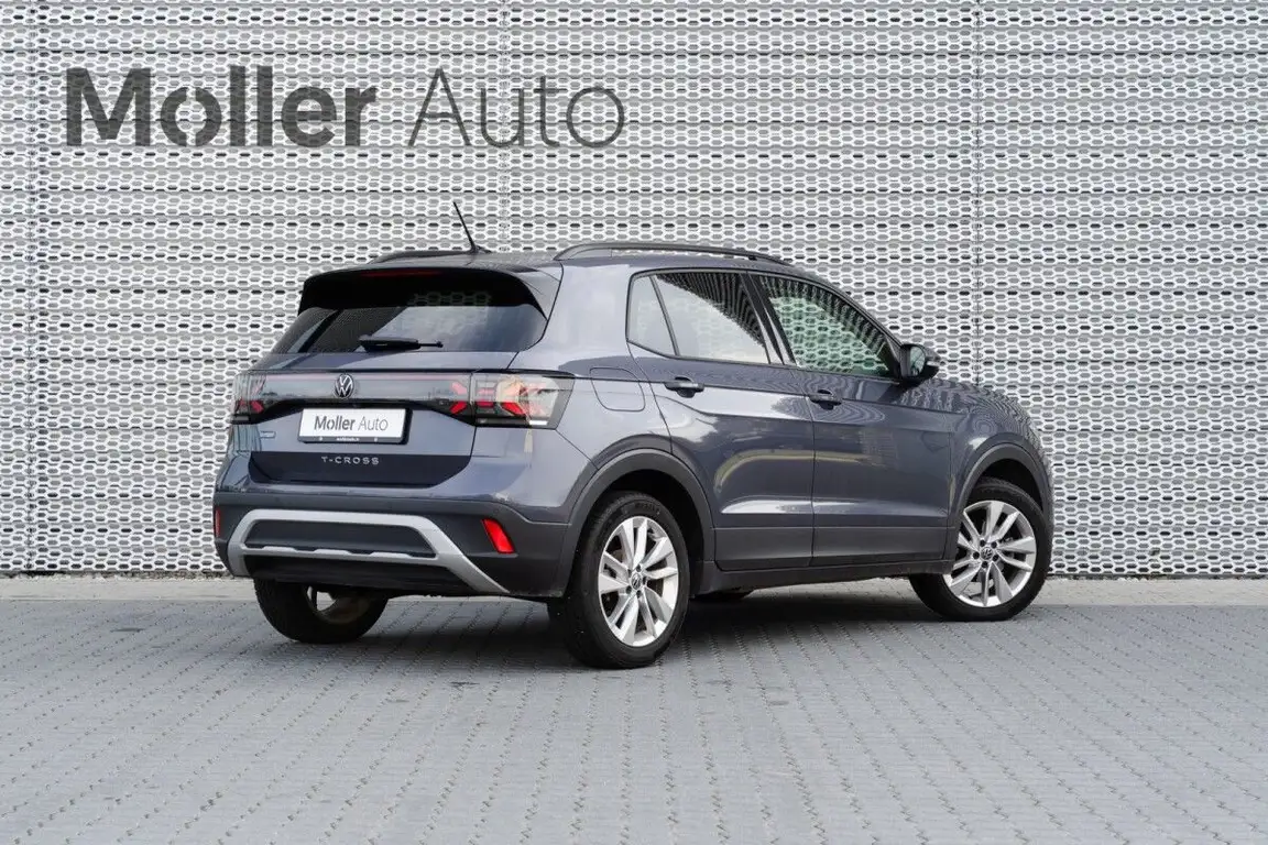 VOLKSWAGEN T-CROSS
