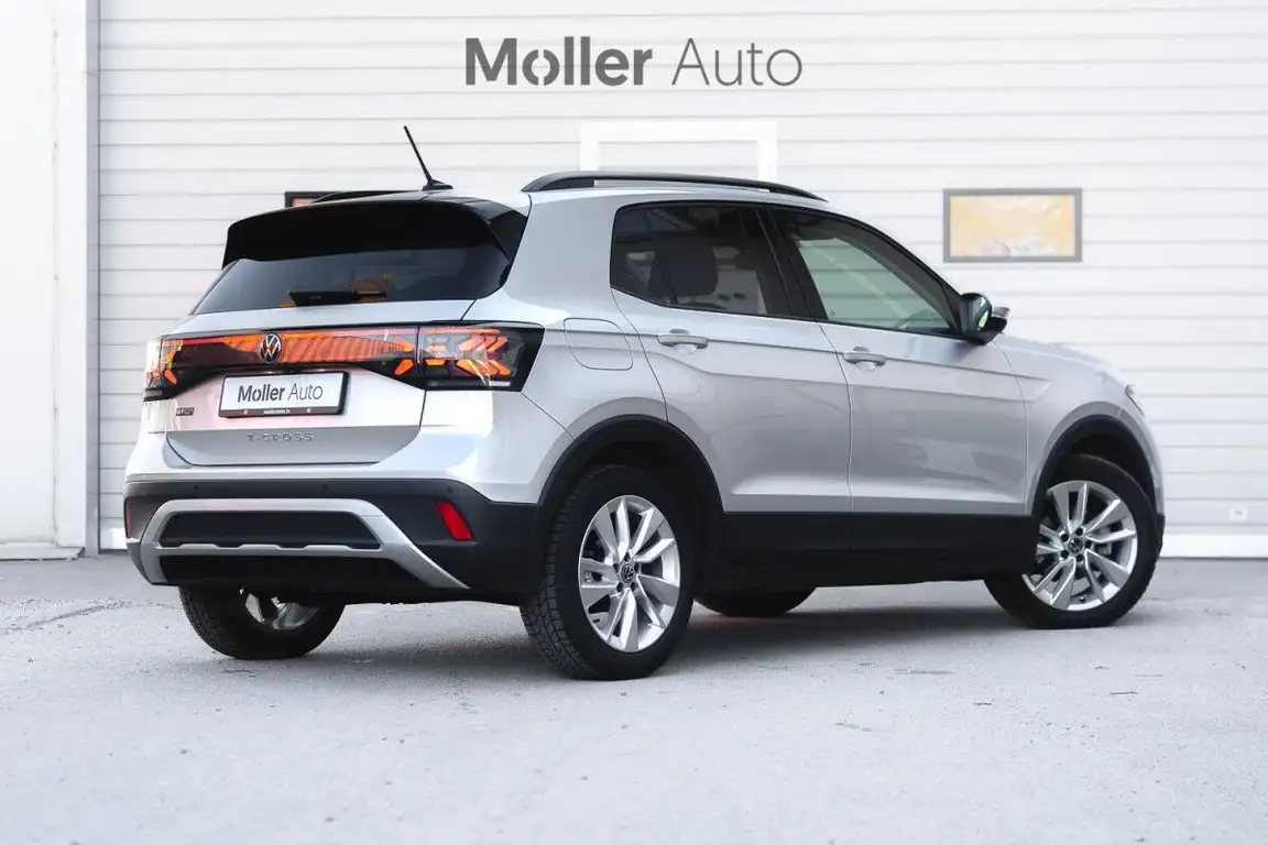 VOLKSWAGEN T-CROSS