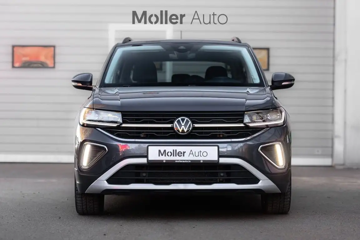 VOLKSWAGEN T-CROSS