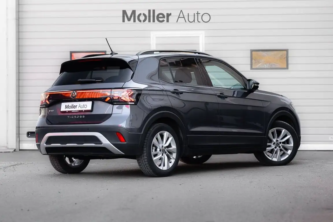 VOLKSWAGEN T-CROSS