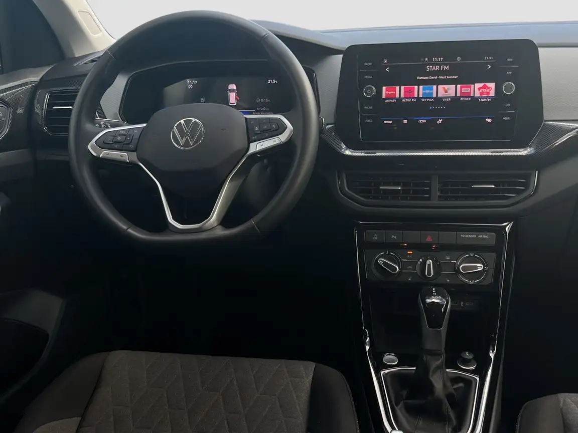 VOLKSWAGEN T-CROSS
