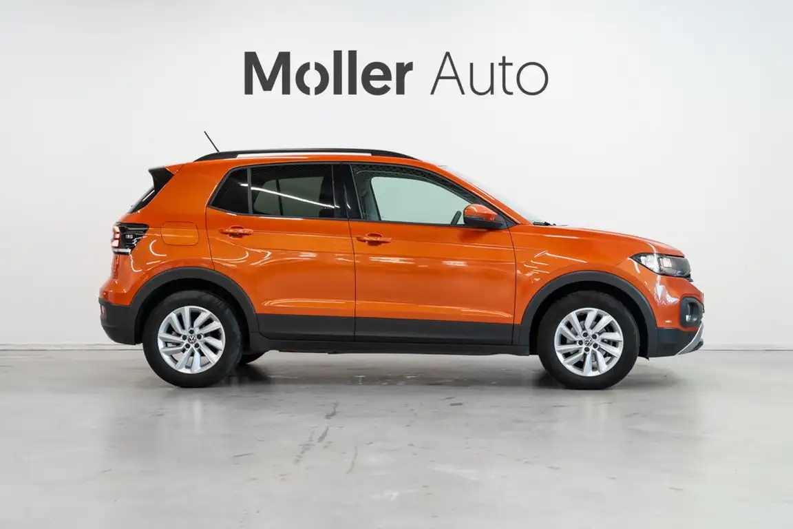 VOLKSWAGEN T-CROSS