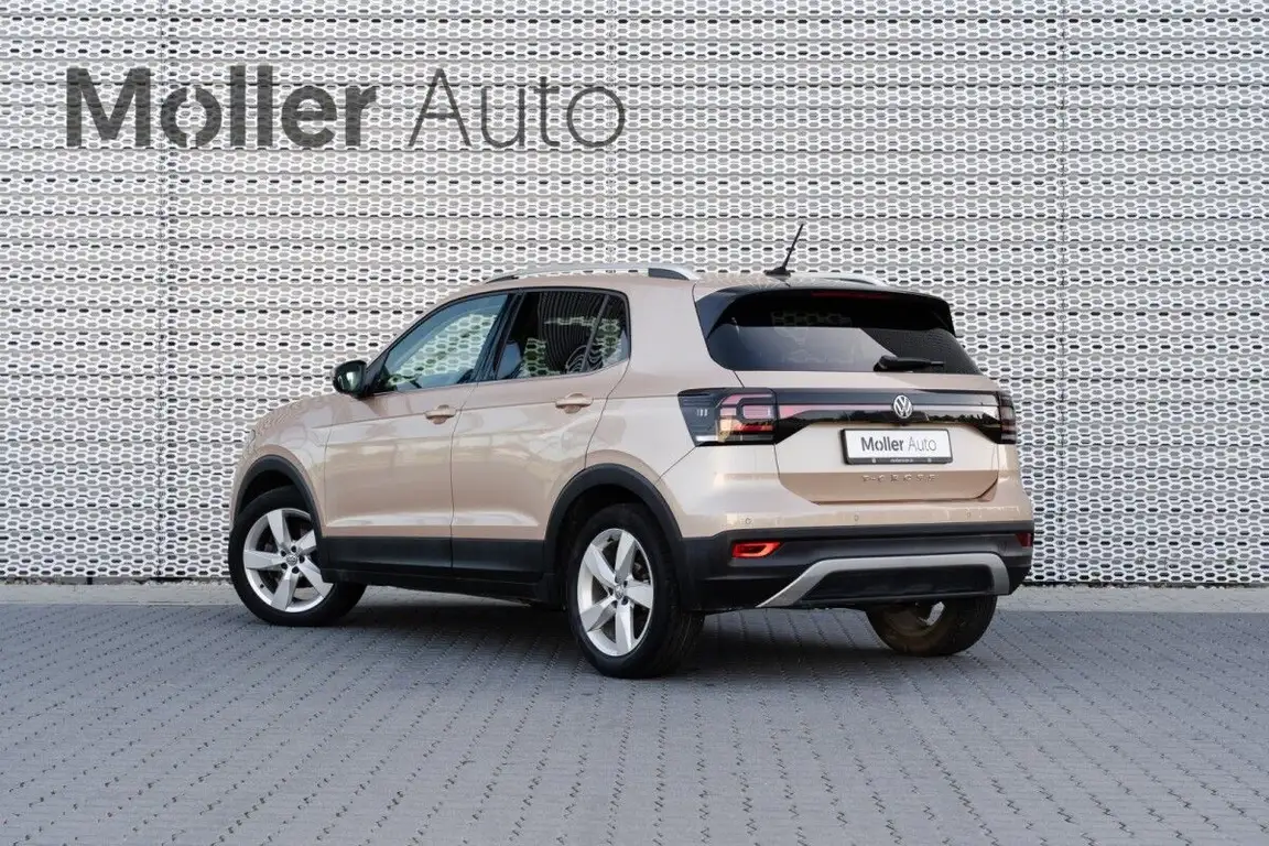 VOLKSWAGEN T-CROSS