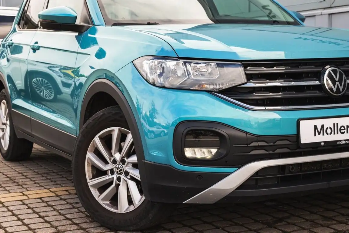 VOLKSWAGEN T-CROSS