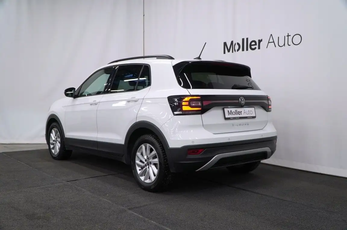 VOLKSWAGEN T-CROSS