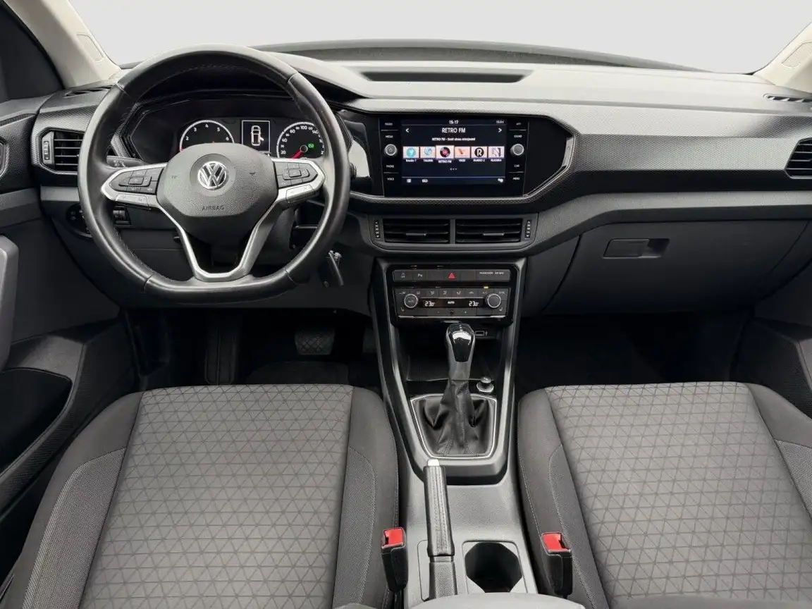 VOLKSWAGEN T-CROSS
