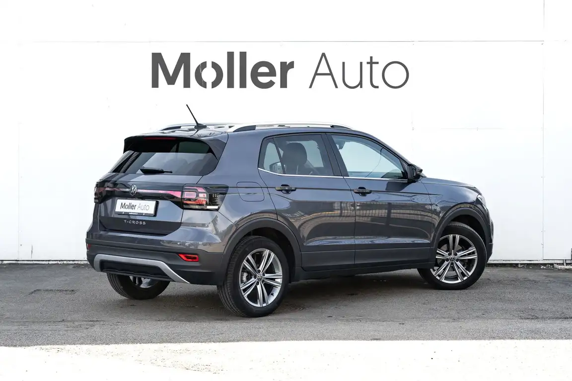 VOLKSWAGEN T-CROSS