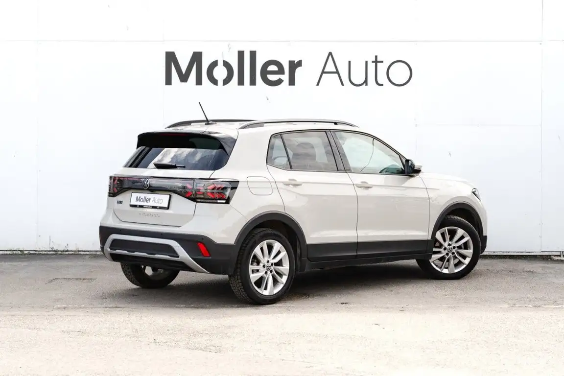 VOLKSWAGEN T-CROSS