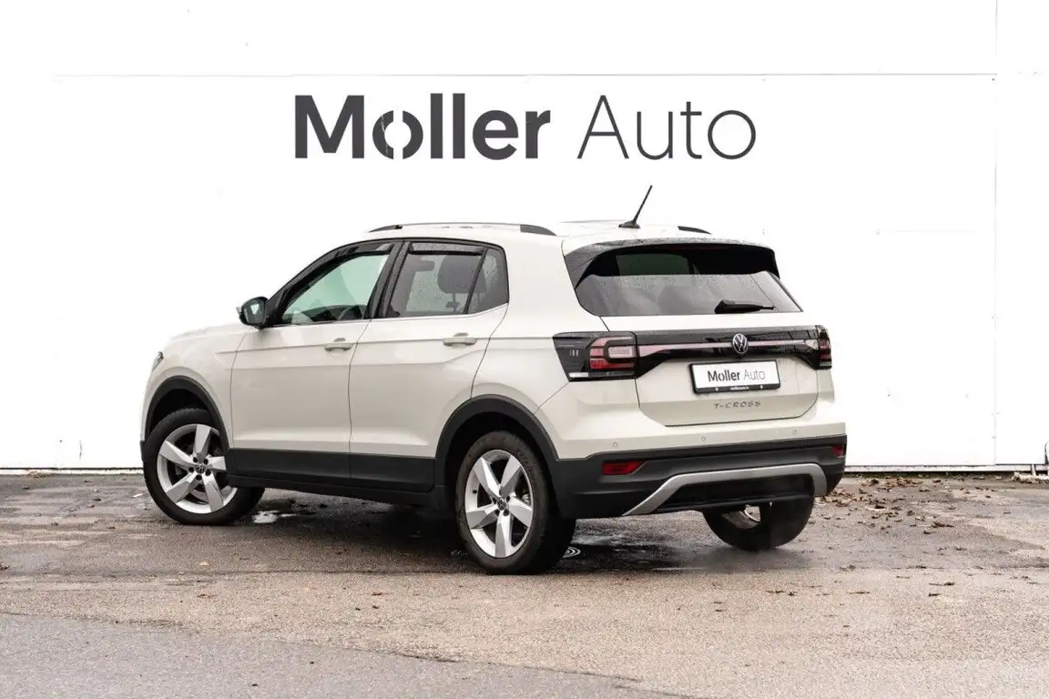 VOLKSWAGEN T-CROSS