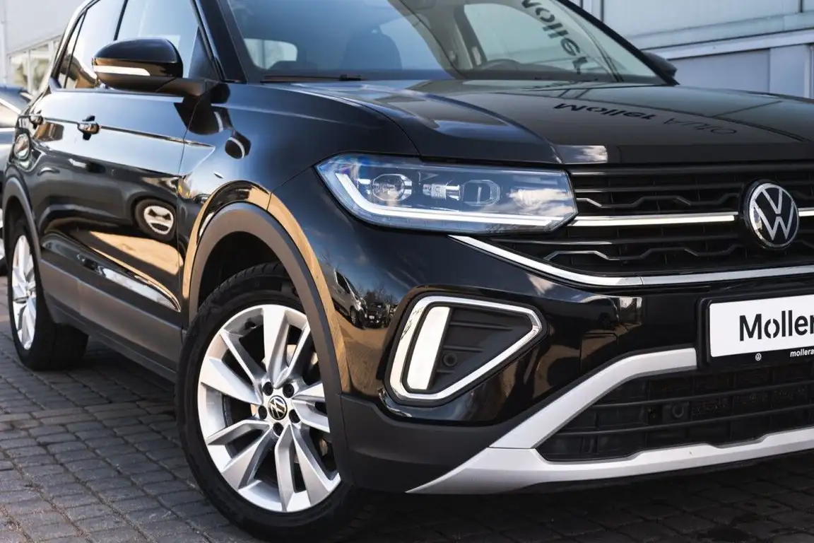 VOLKSWAGEN T-CROSS