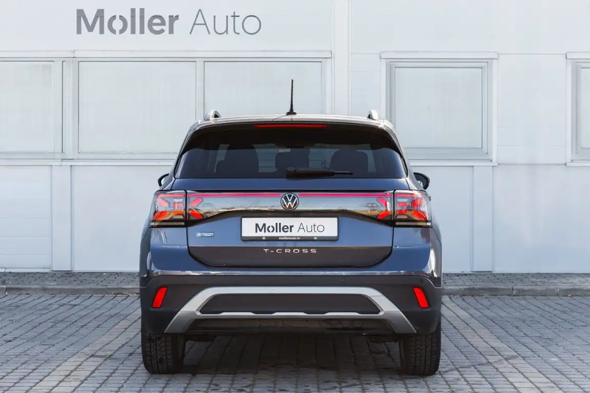 VOLKSWAGEN T-CROSS