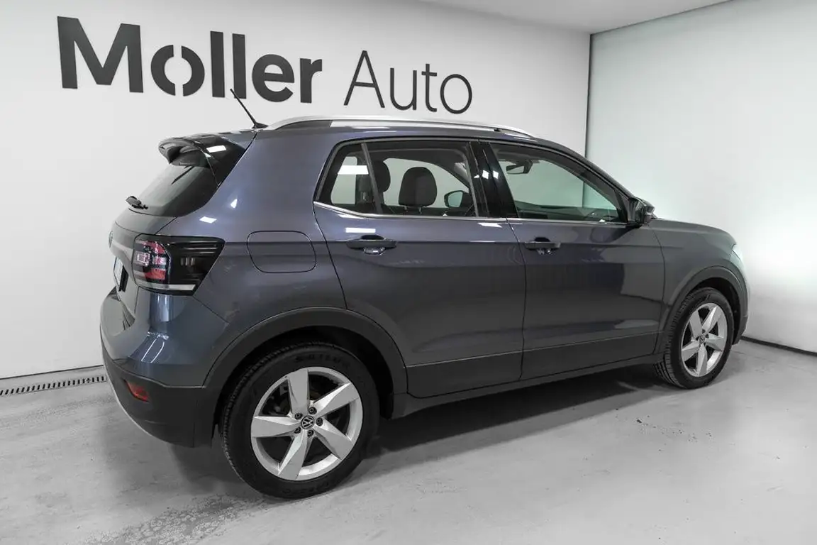 VOLKSWAGEN T-CROSS
