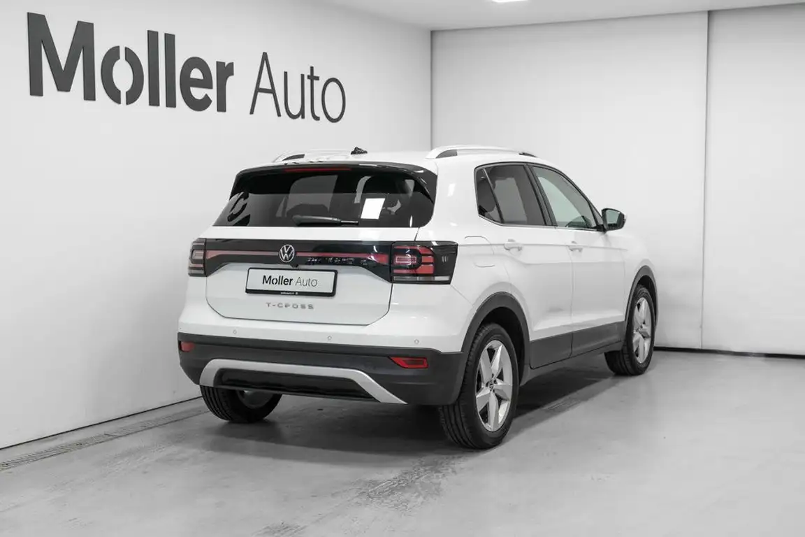 VOLKSWAGEN T-CROSS