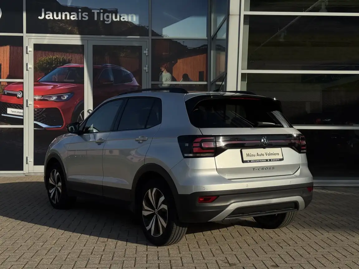 VOLKSWAGEN T-CROSS