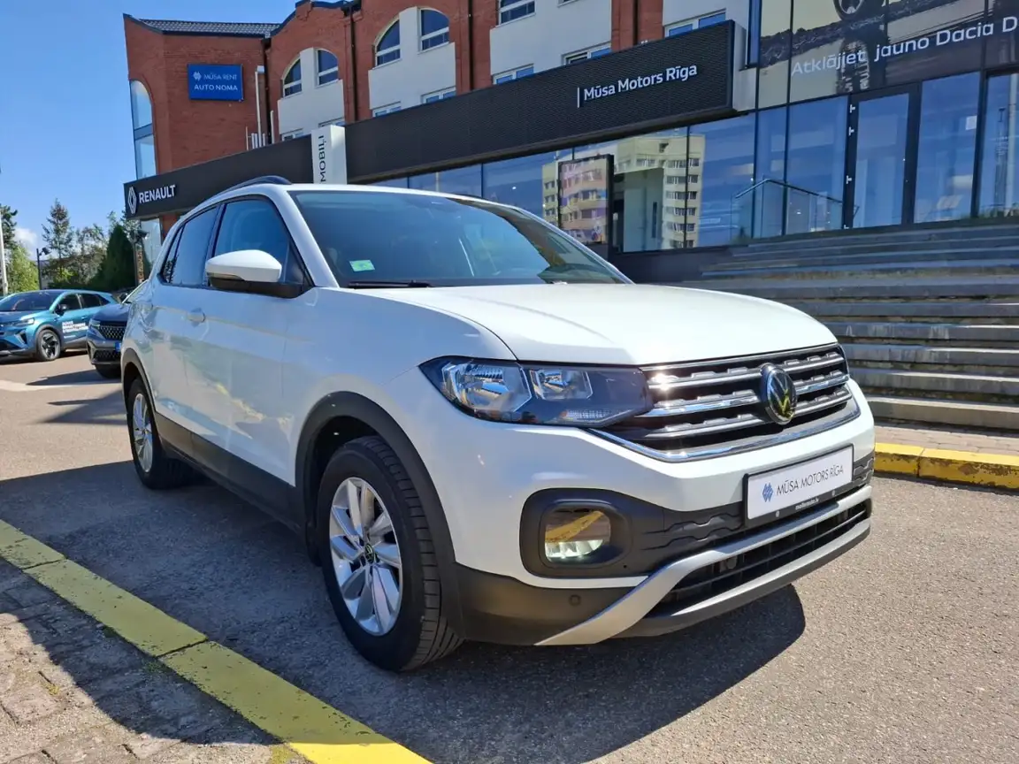 VOLKSWAGEN T-CROSS