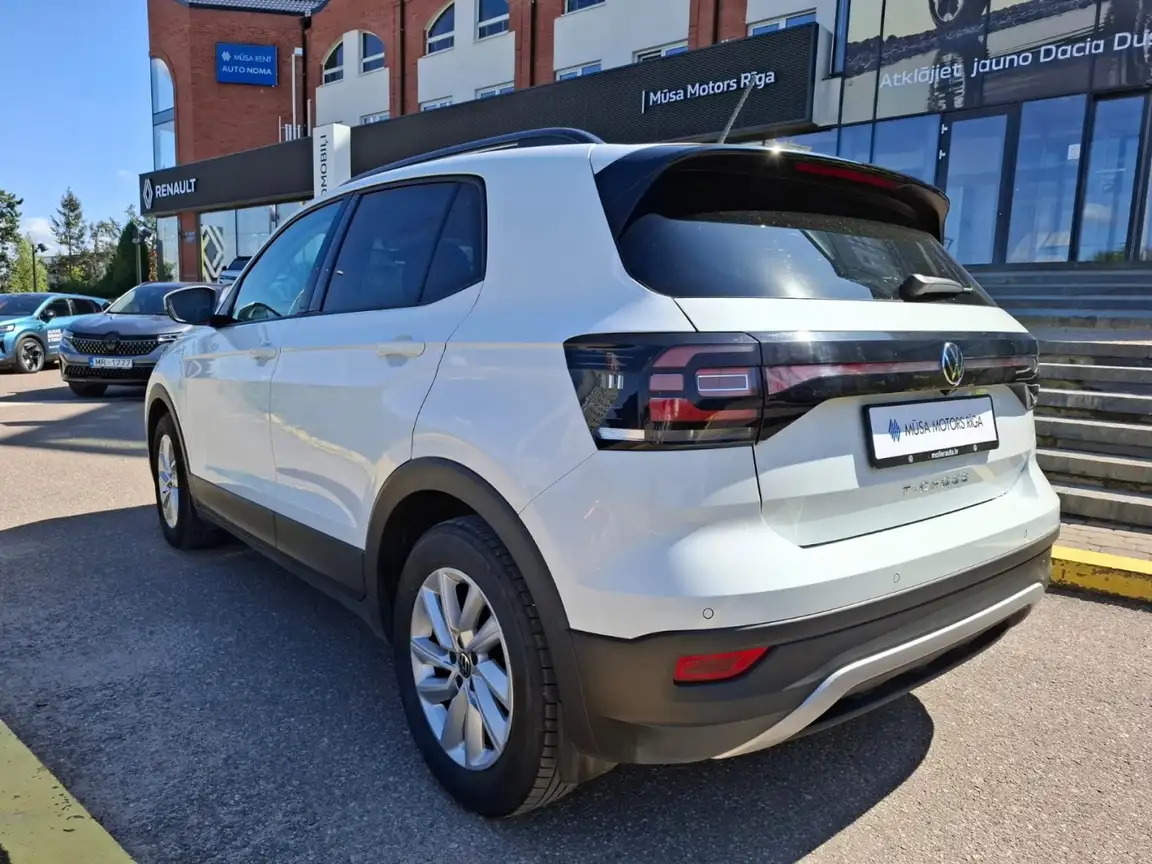 VOLKSWAGEN T-CROSS