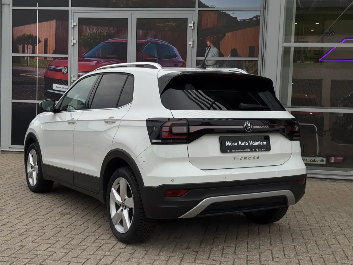 VOLKSWAGEN T-CROSS