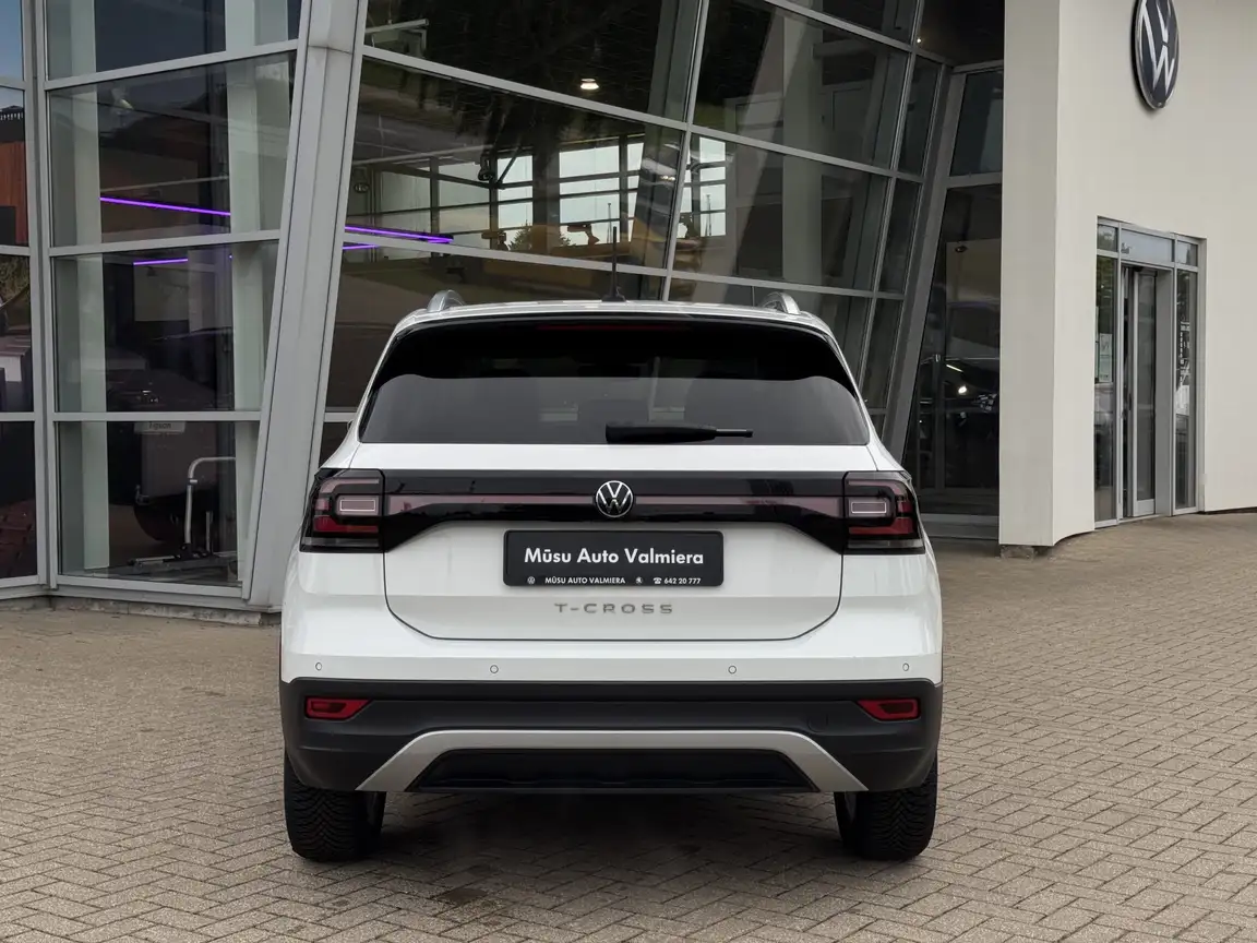 VOLKSWAGEN T-CROSS