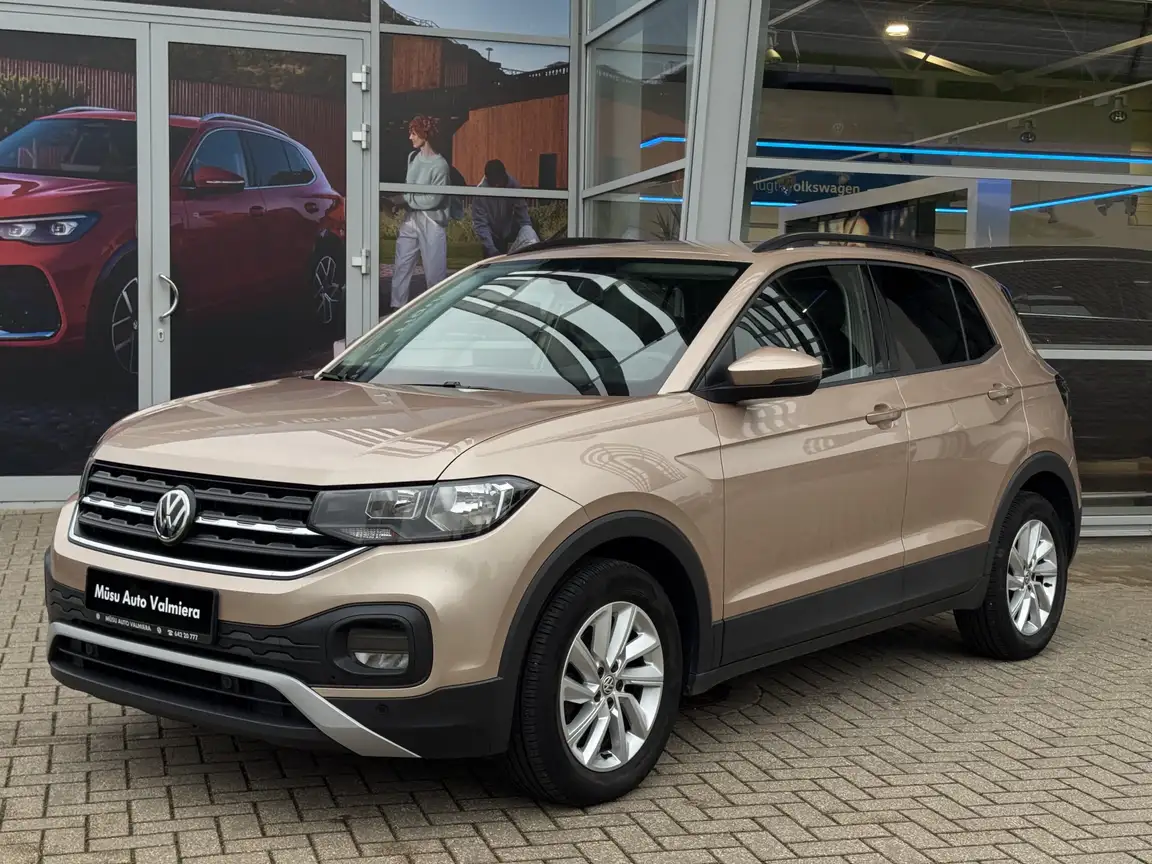 VOLKSWAGEN T-CROSS