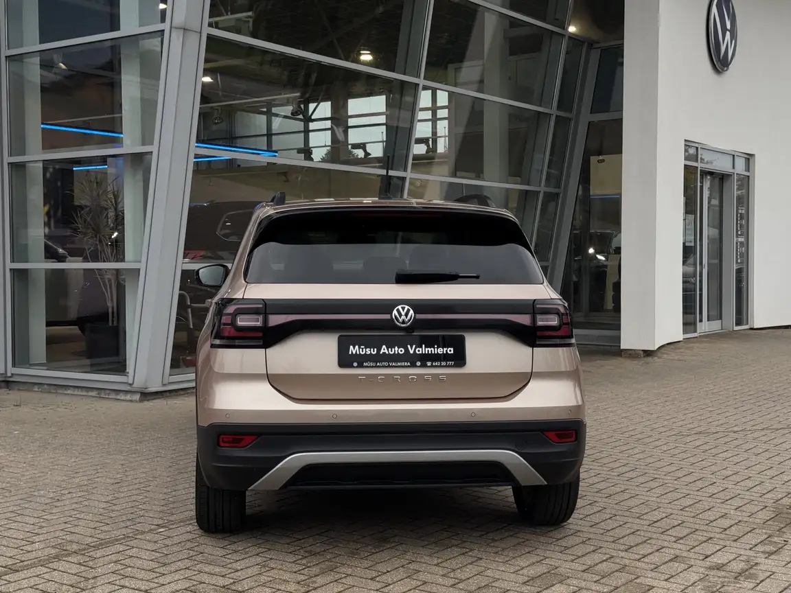 VOLKSWAGEN T-CROSS
