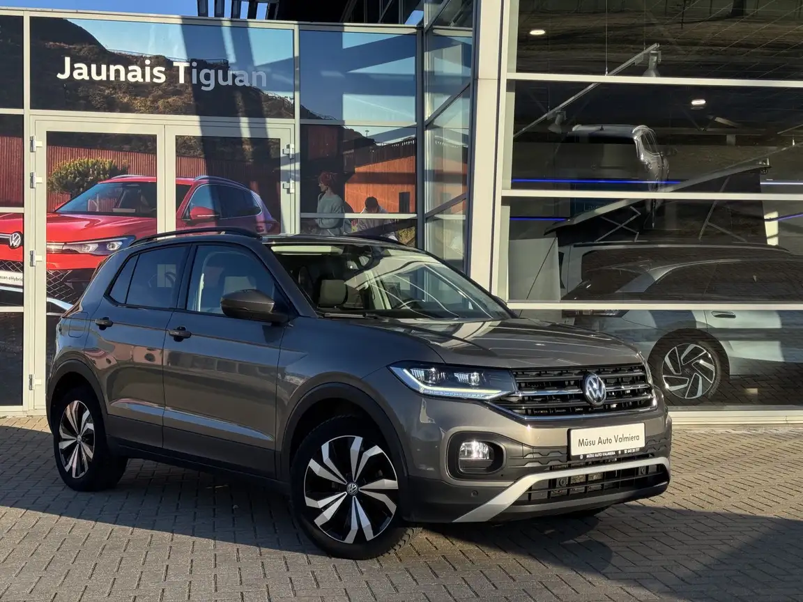 VOLKSWAGEN T-CROSS