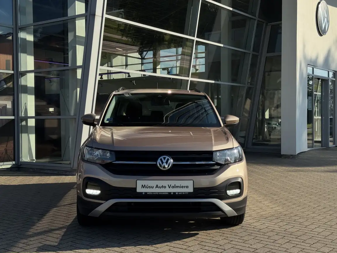 VOLKSWAGEN T-CROSS