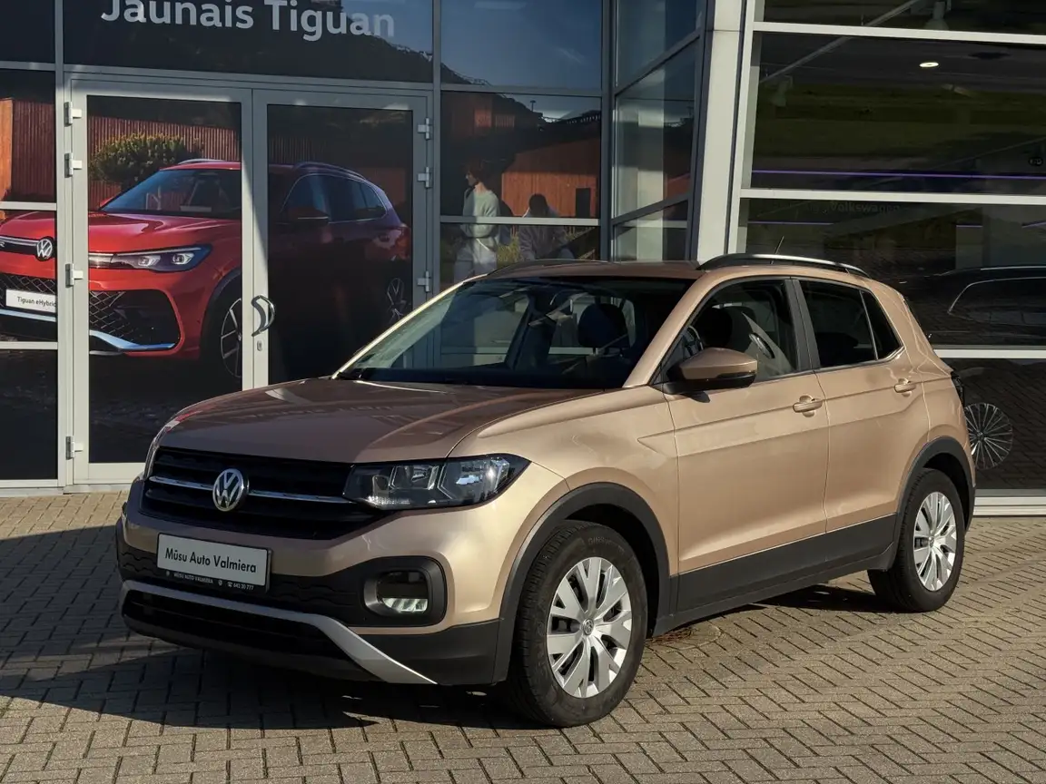 VOLKSWAGEN T-CROSS