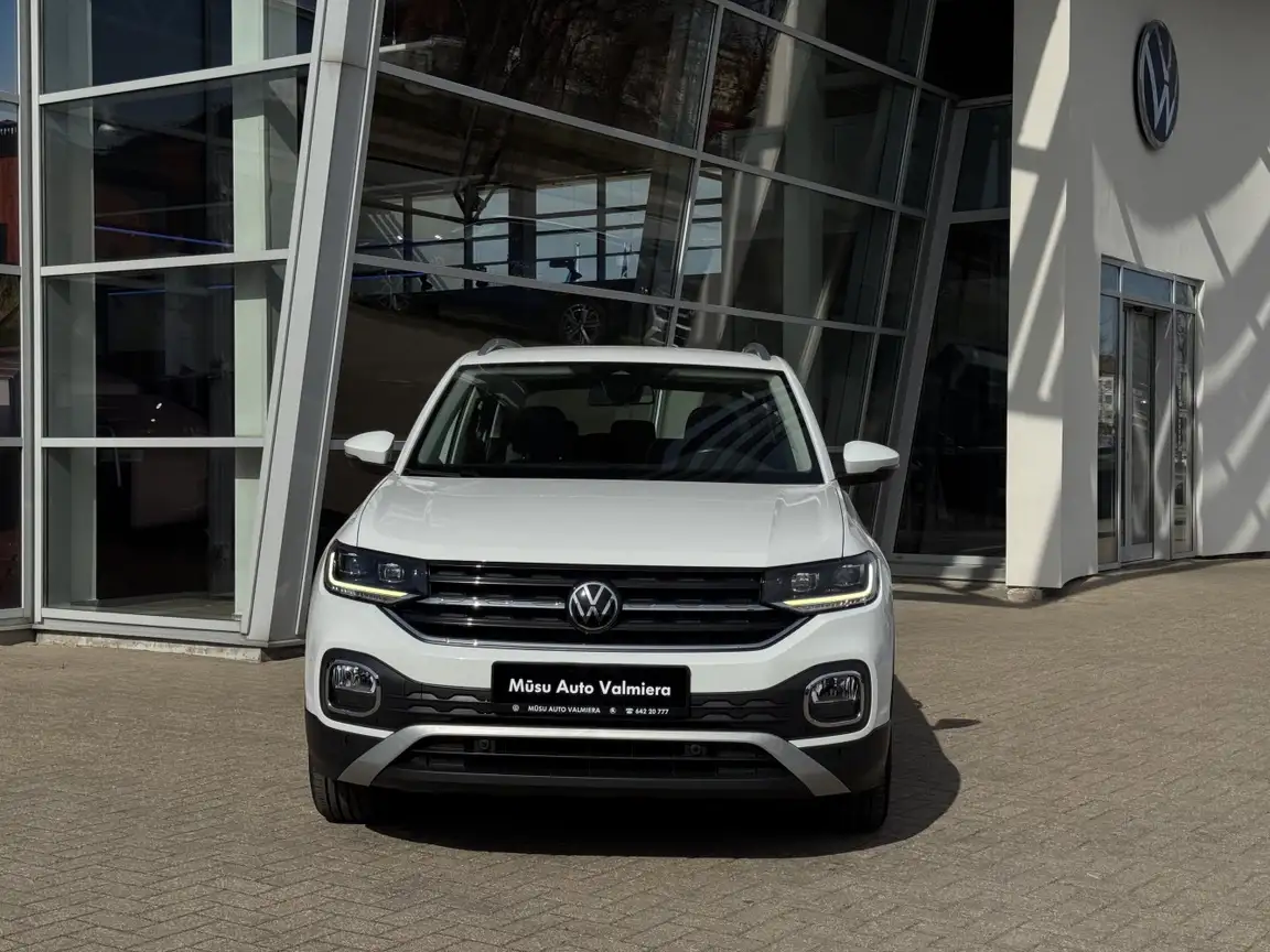 VOLKSWAGEN T-CROSS