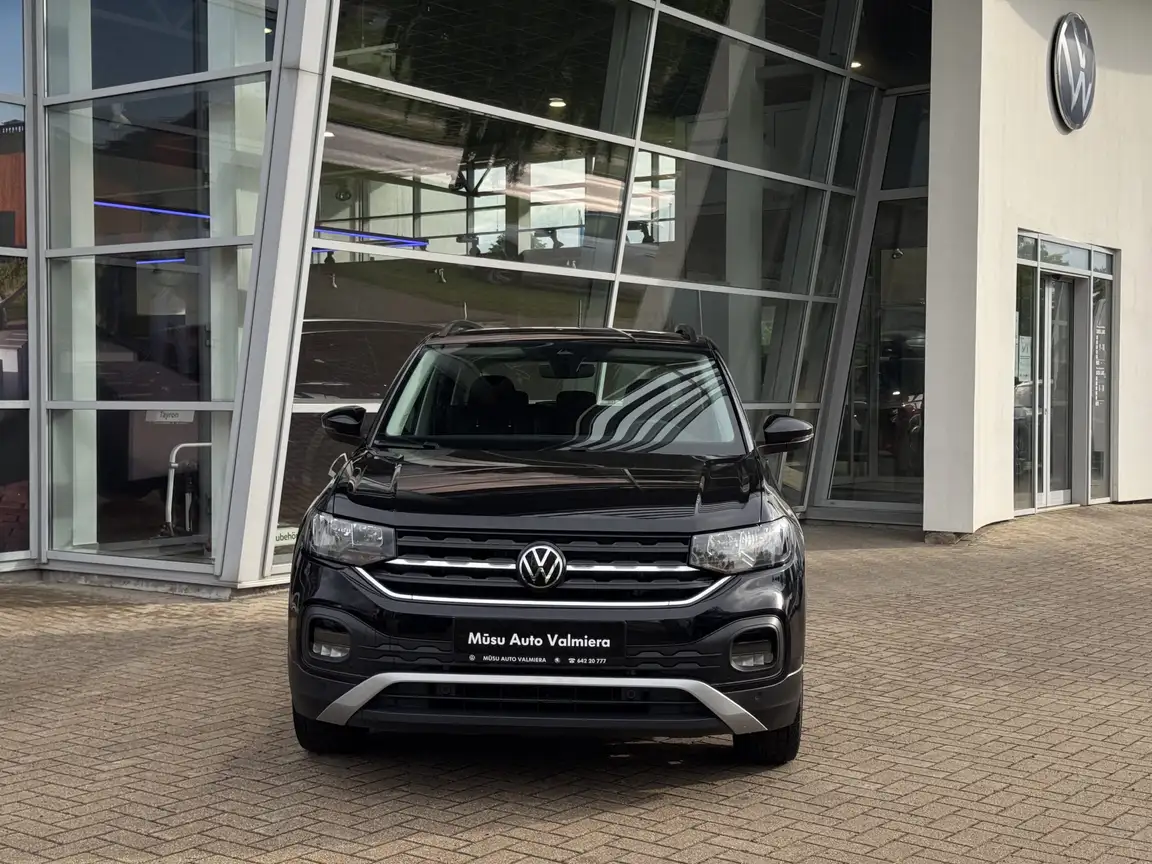VOLKSWAGEN T-CROSS