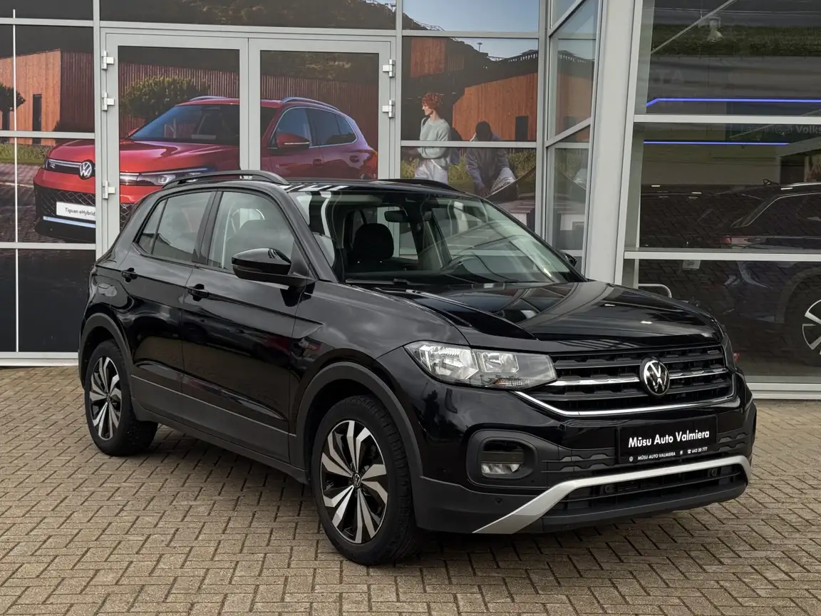 VOLKSWAGEN T-CROSS