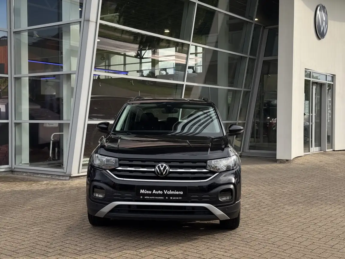 VOLKSWAGEN T-CROSS