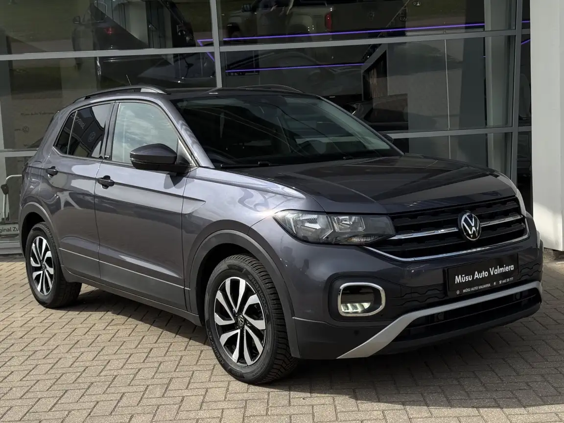 VOLKSWAGEN T-CROSS