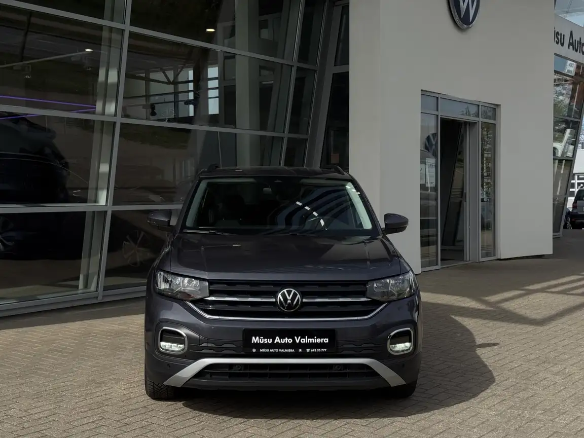 VOLKSWAGEN T-CROSS