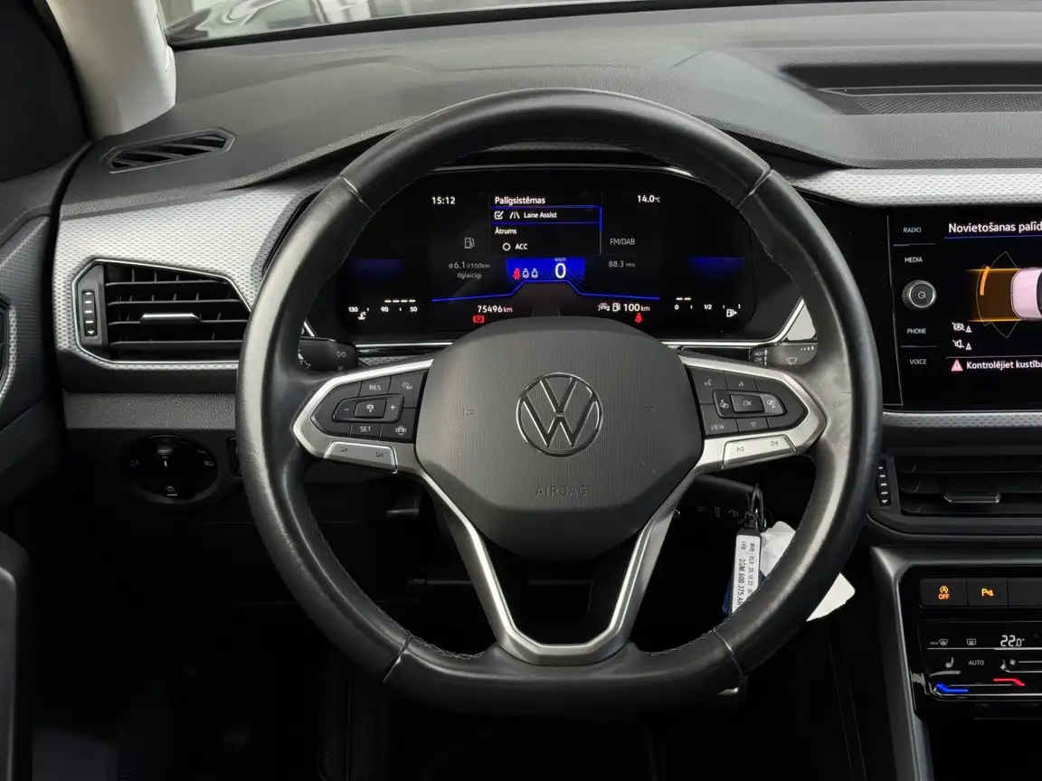 VOLKSWAGEN T-CROSS