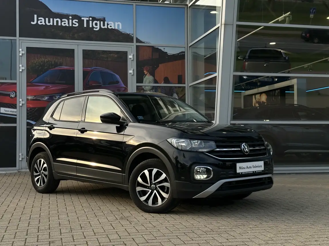 VOLKSWAGEN T-CROSS