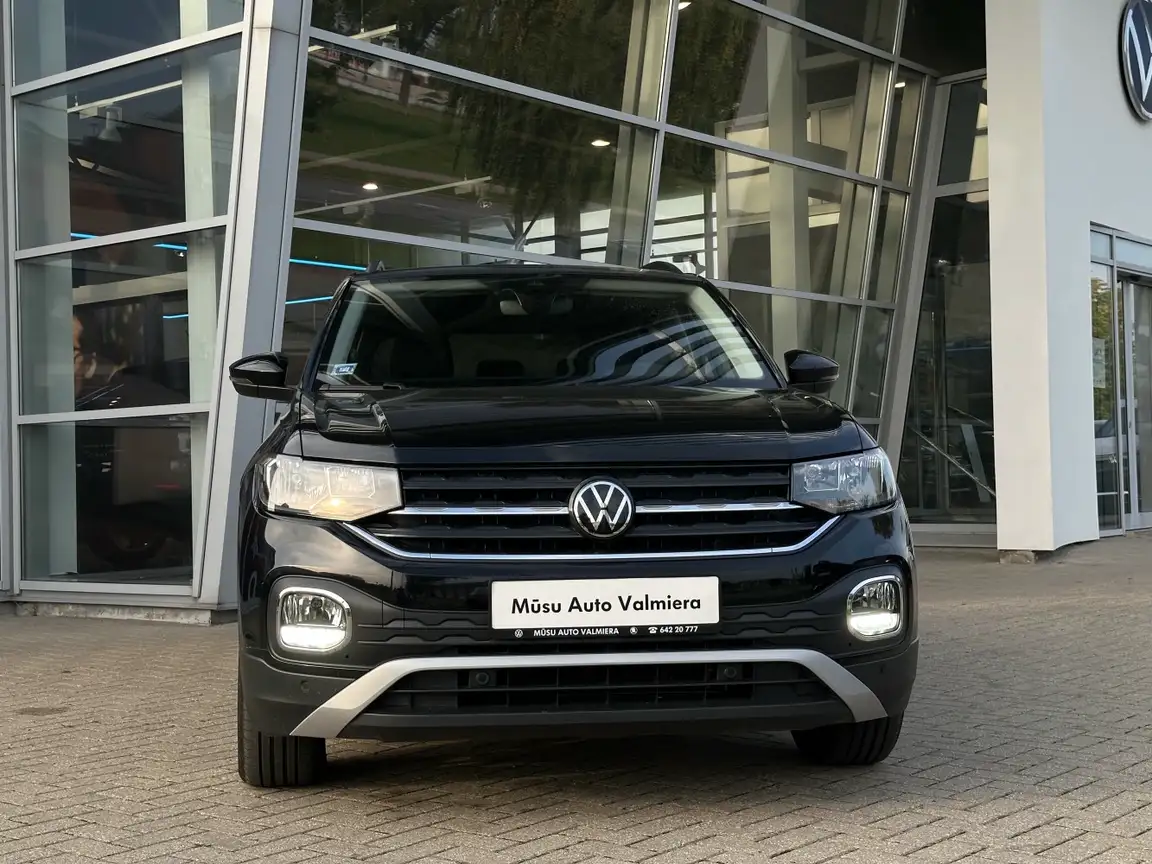 VOLKSWAGEN T-CROSS