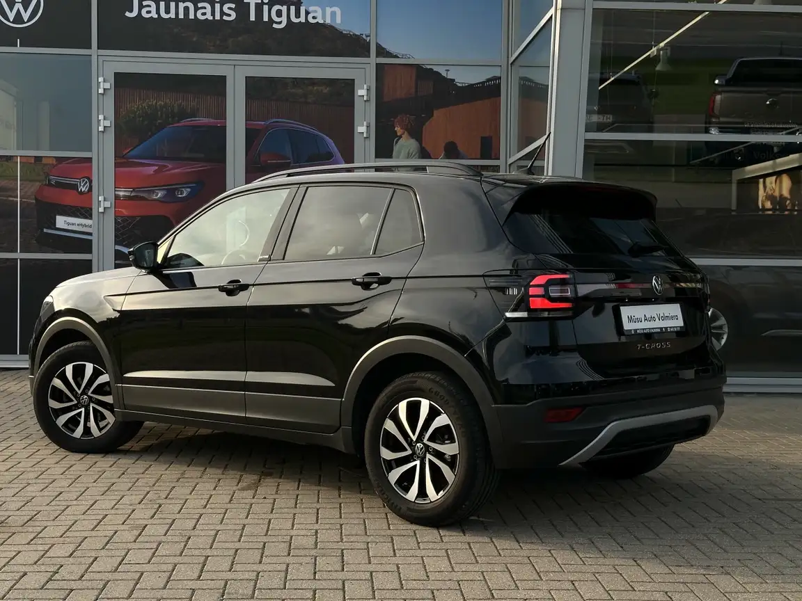 VOLKSWAGEN T-CROSS
