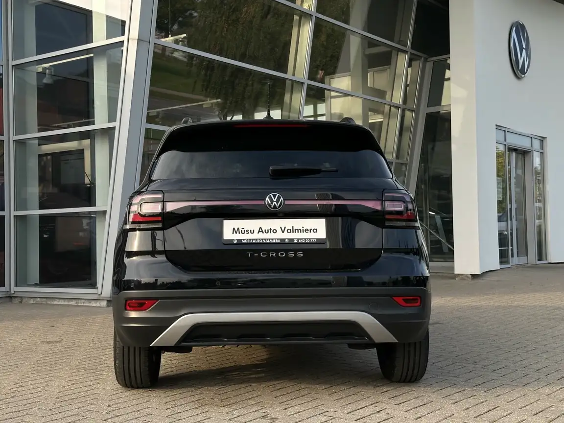 VOLKSWAGEN T-CROSS