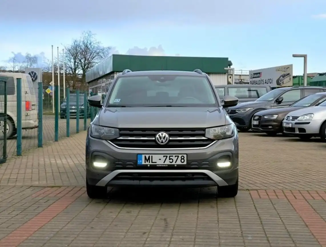 VOLKSWAGEN T-CROSS