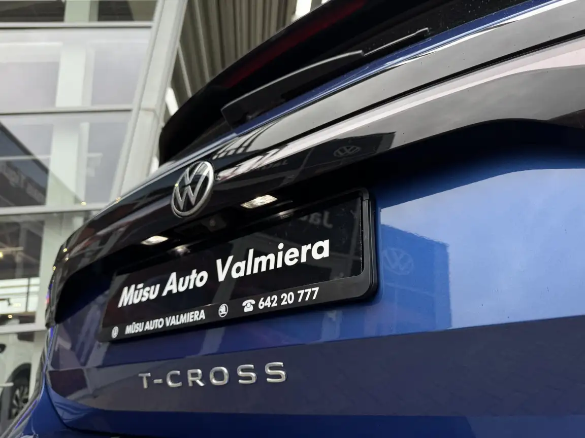 VOLKSWAGEN T-CROSS