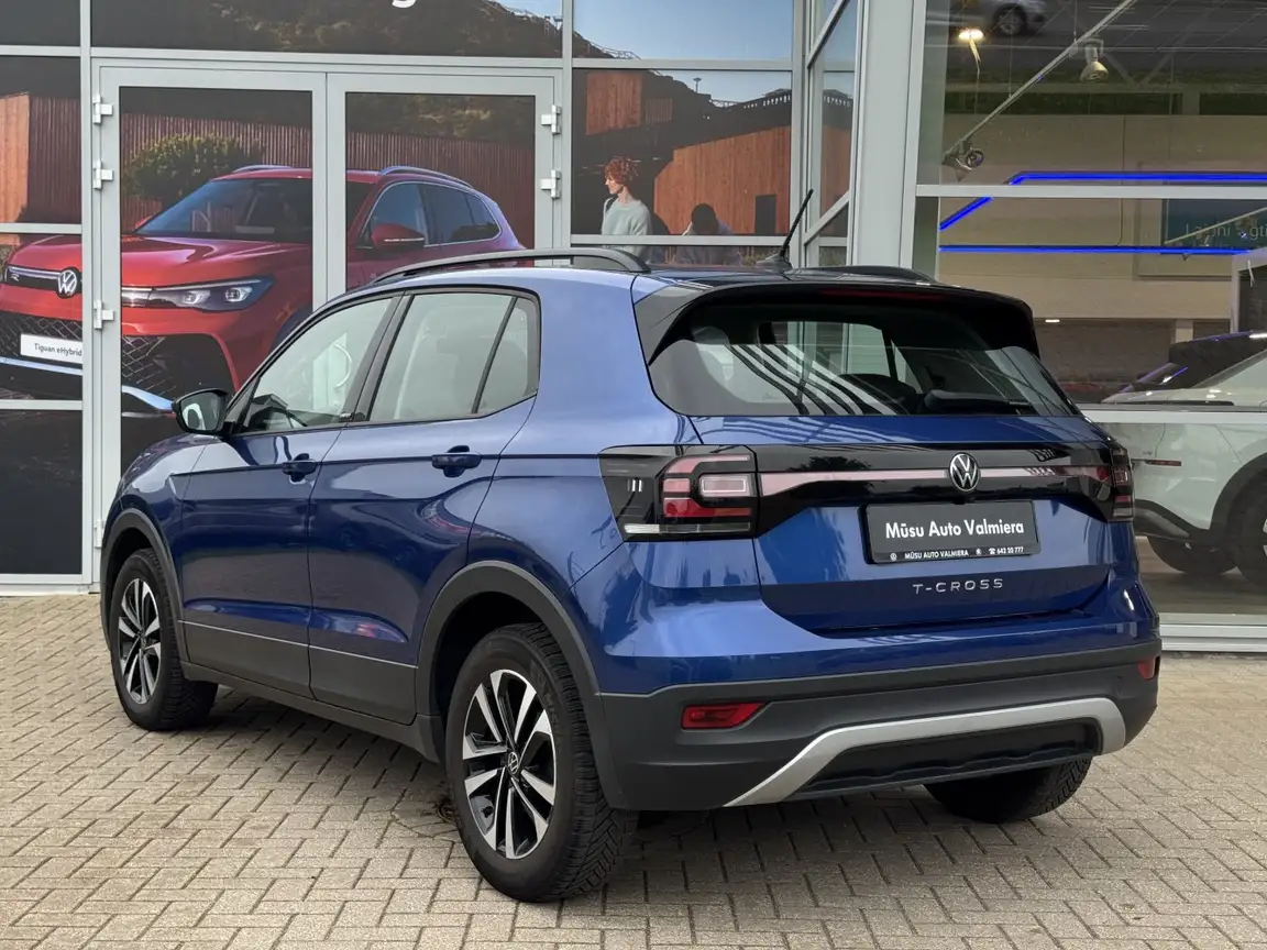 VOLKSWAGEN T-CROSS