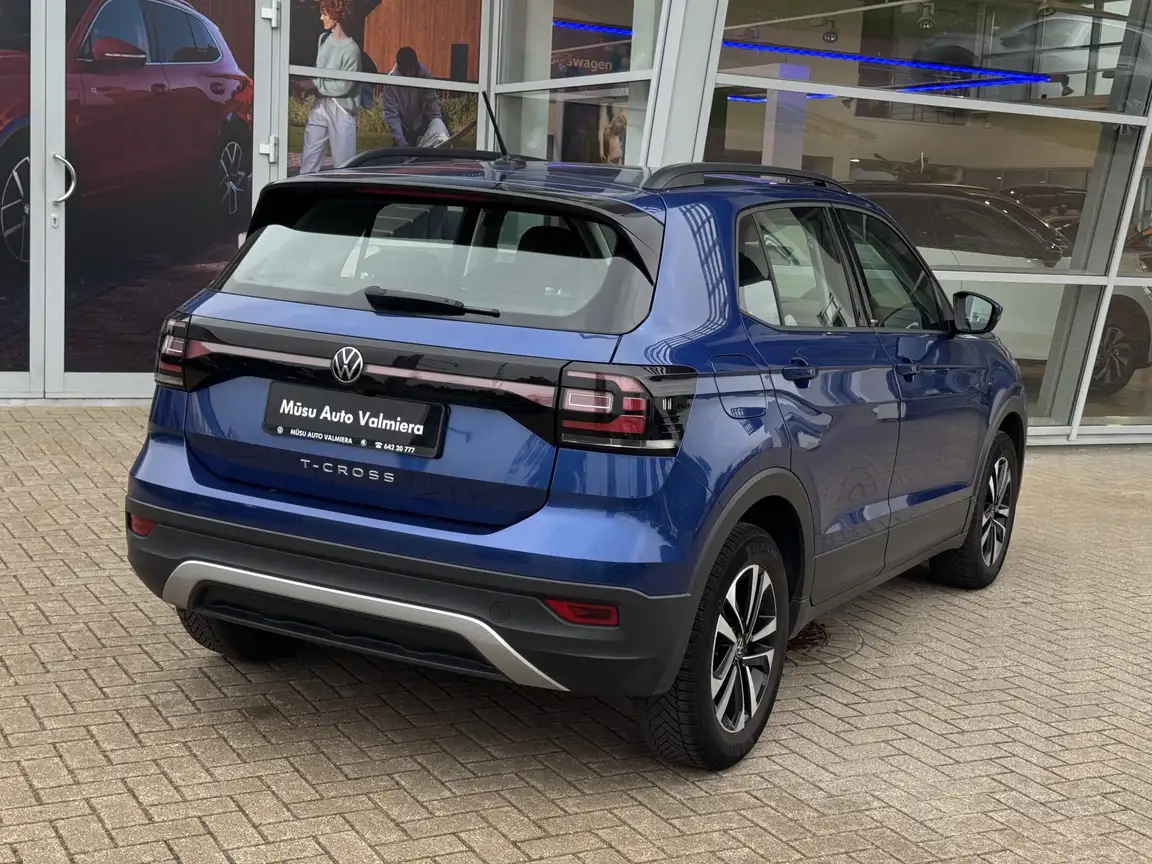 VOLKSWAGEN T-CROSS