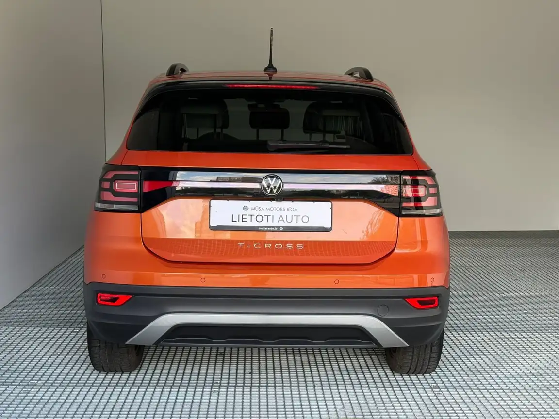 VOLKSWAGEN T-CROSS
