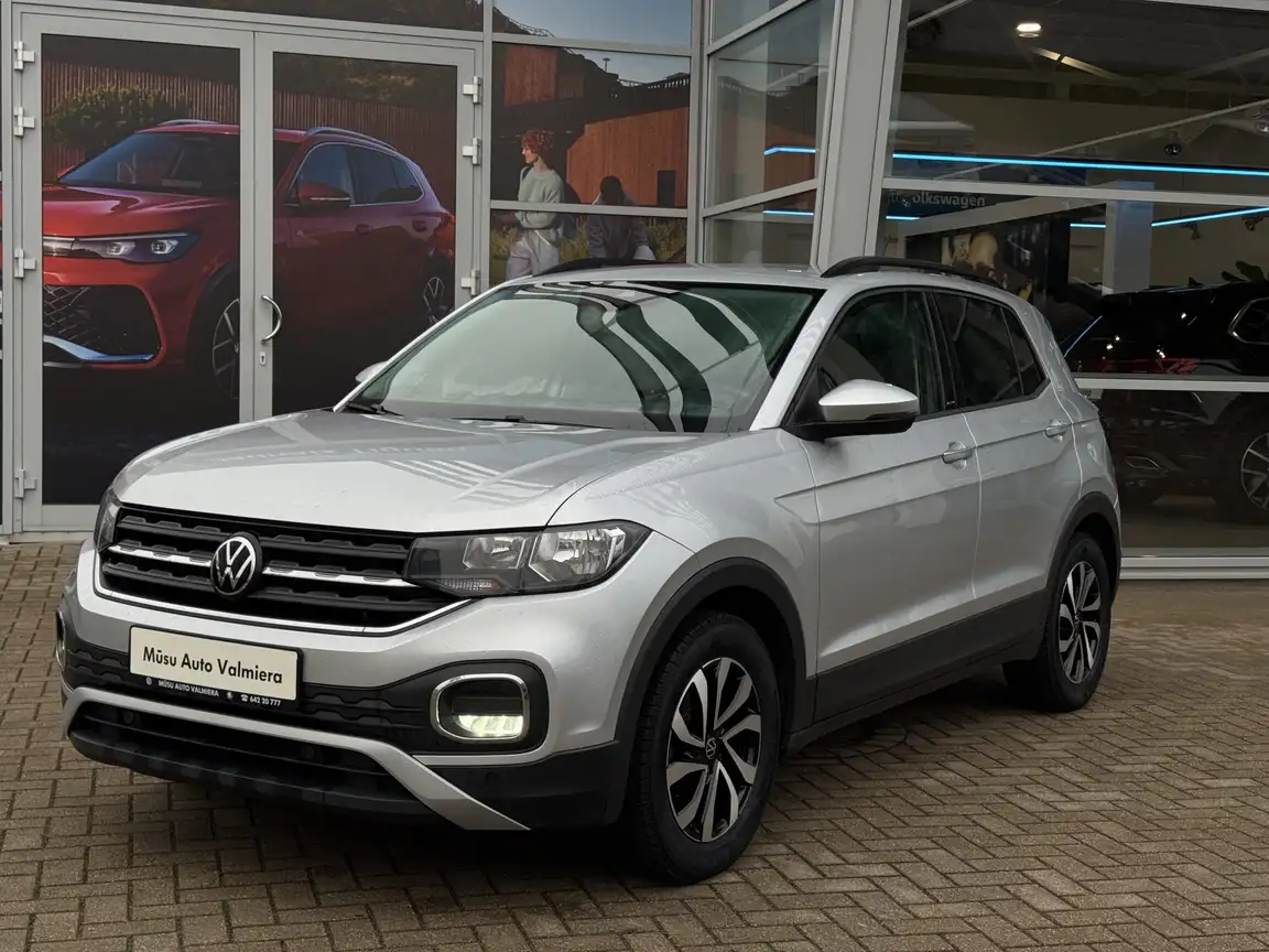 VOLKSWAGEN T-CROSS