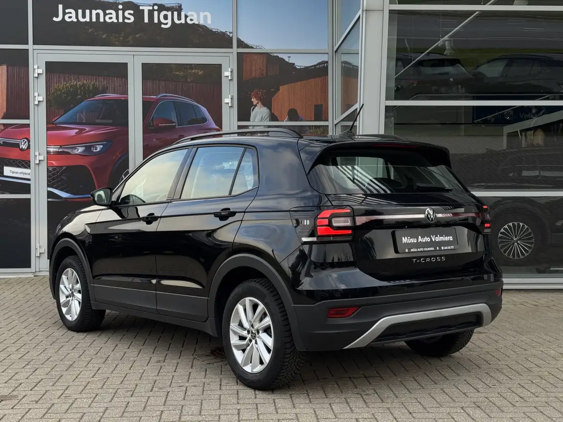 VOLKSWAGEN T-CROSS